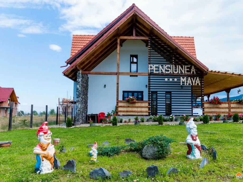 Pensiunea Maya Simbata de Sus Luaran gambar